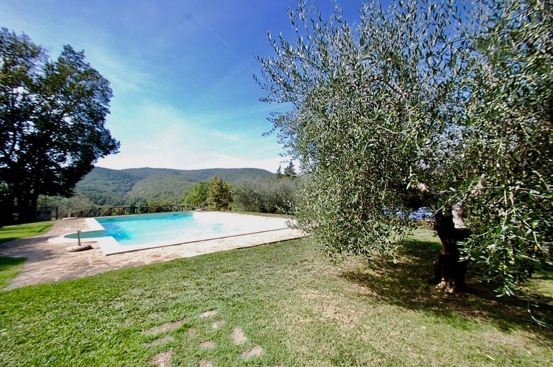 Lisciano Niccone, Umbria, Italy 5 - 13547379