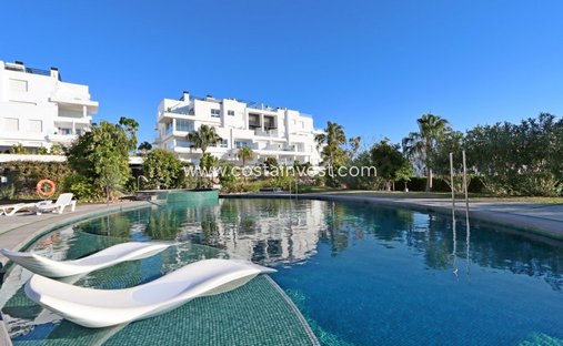 Penthouse in Torrevieja, Valencian Community, Spain 1