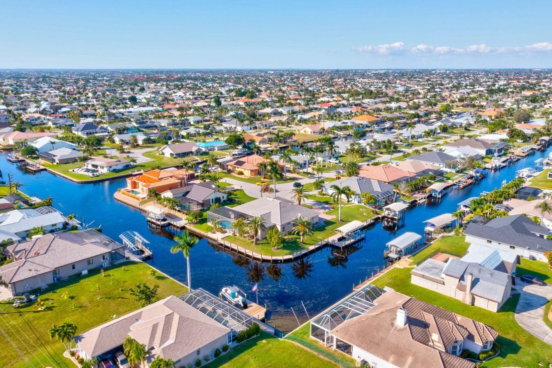 House in Cape Coral, Florida, United States 2 - 13546313