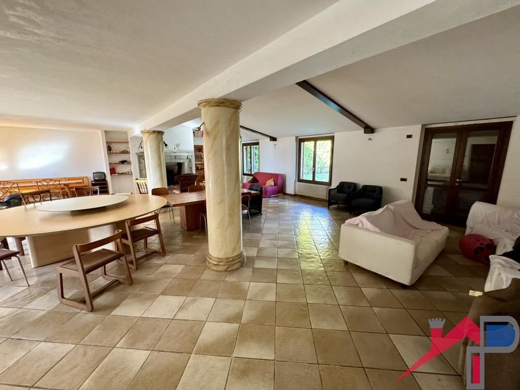Villa in Cisano Bergamasco, Lombardy, Italy 4 - 13546076