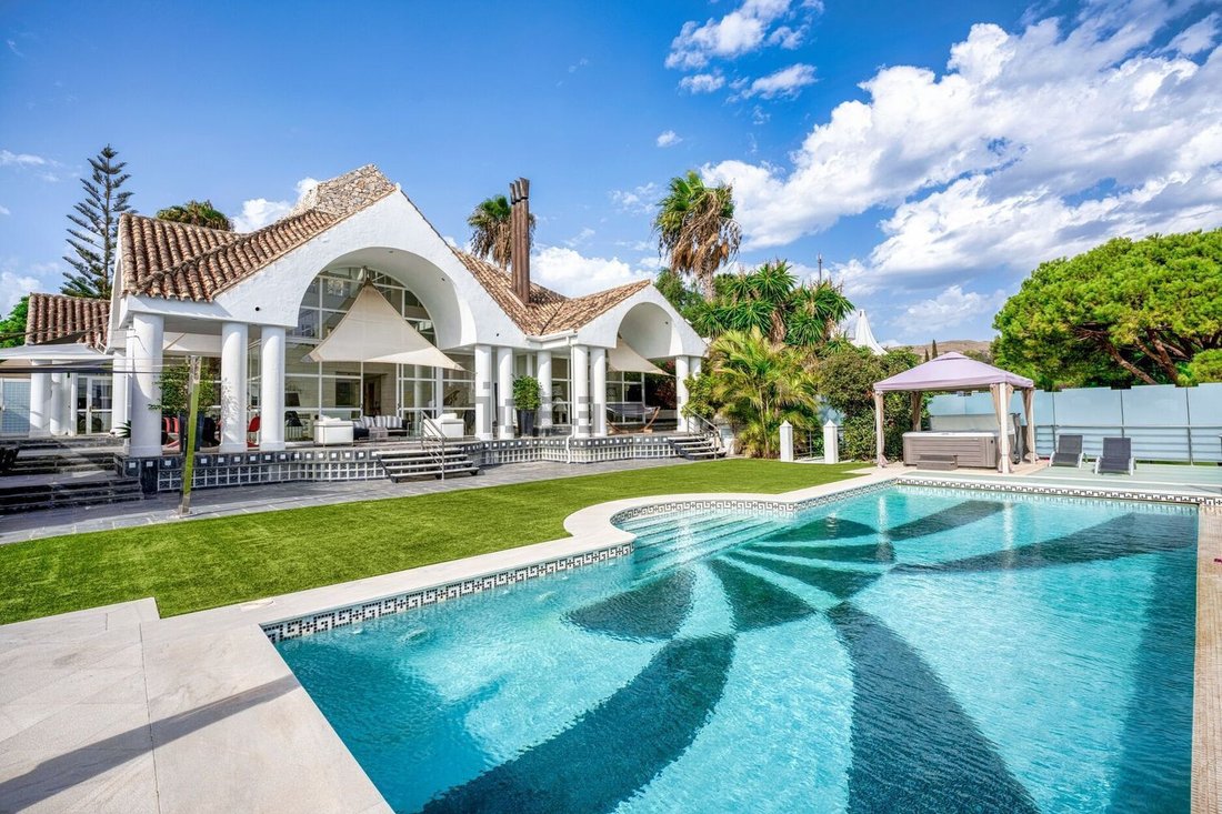 Villa in Nueva Andalucia, Marbella, Spain 2 - 13552623
