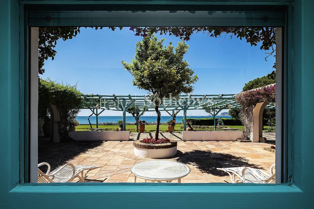 Prestigious Beachfront Property On The Gulf Of Gaeta In Formia, Lazio