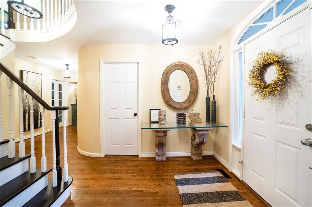 House in Oakville, Ontario, Canada 5 - 13552308