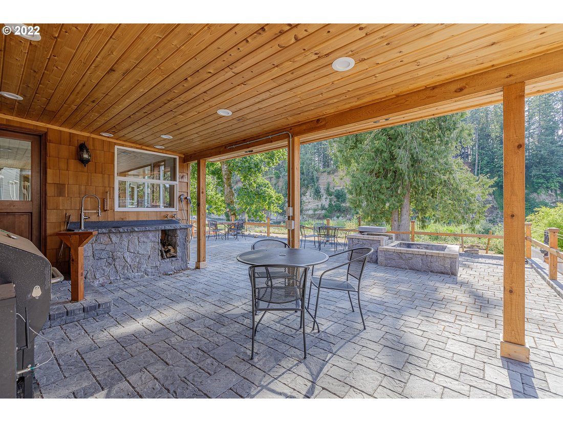 Riverfront Home Built For In Damascus, Oregon, Vereinigte Staaten Zu