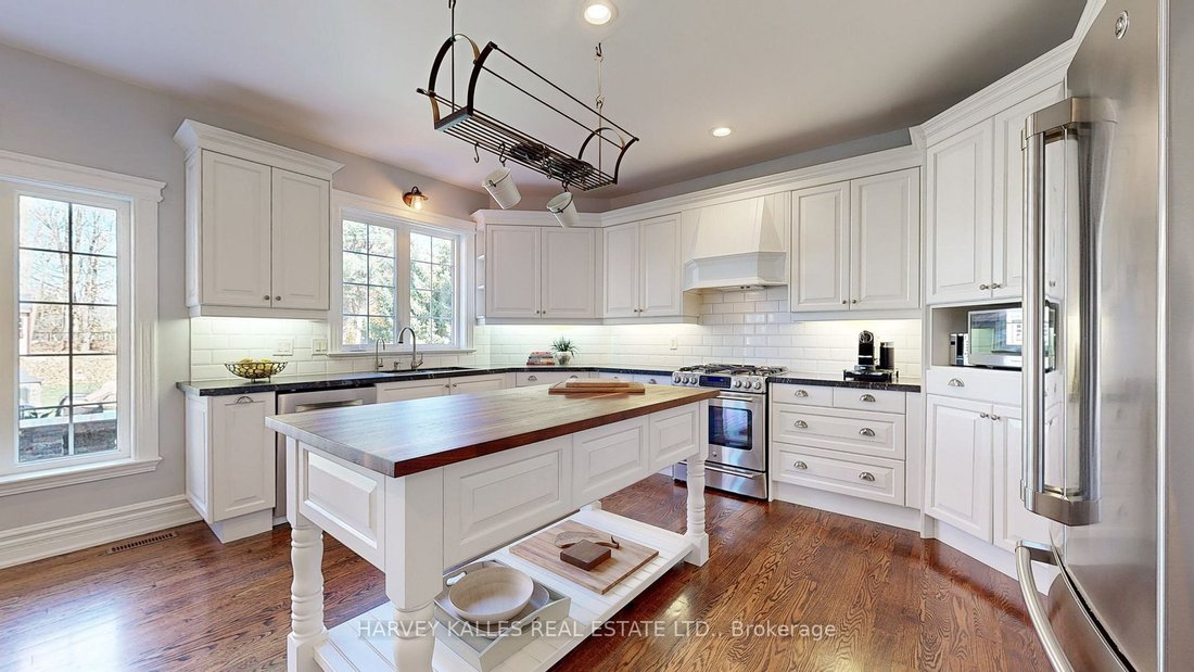 Custom Modern Farmhouse In Vaughan, Ontario, Canada For Sale (13553213)