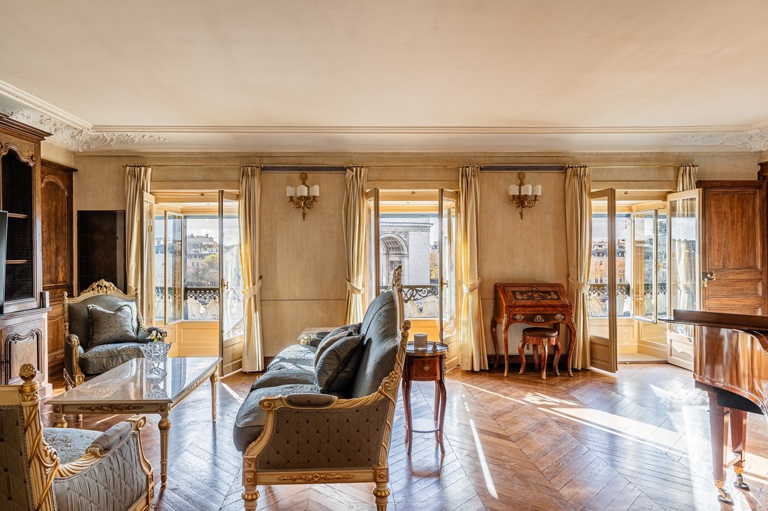 Apartment in Cambronne-Garibaldi, Paris 15e Arrondissement, Paris 3 - 13554552