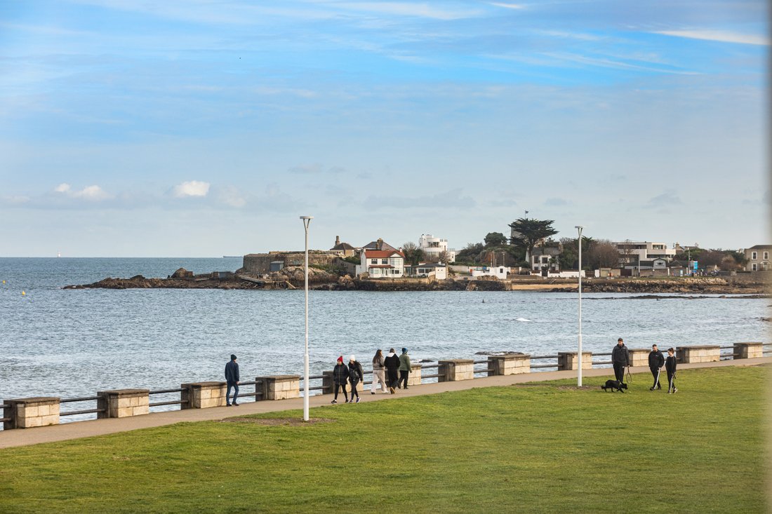 8 Sandycove House In Dublin, County Dublin, Ireland For Sale (13554727)