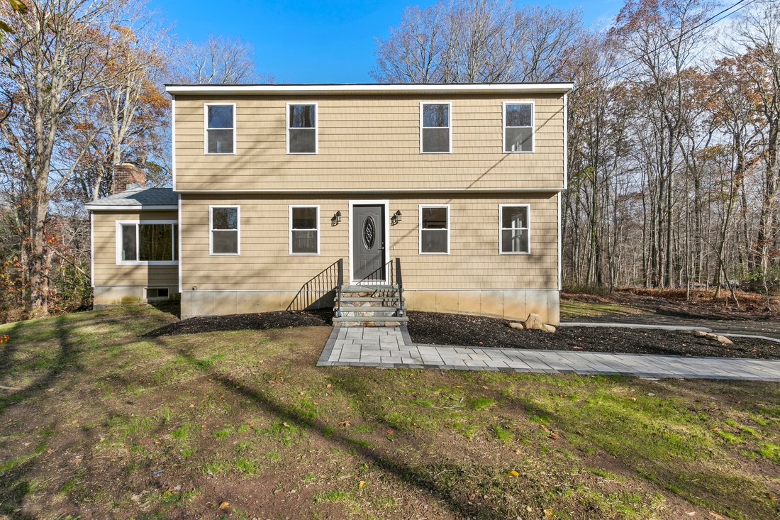 1474 Durham Road In Killingworth, Connecticut, United States For Sale