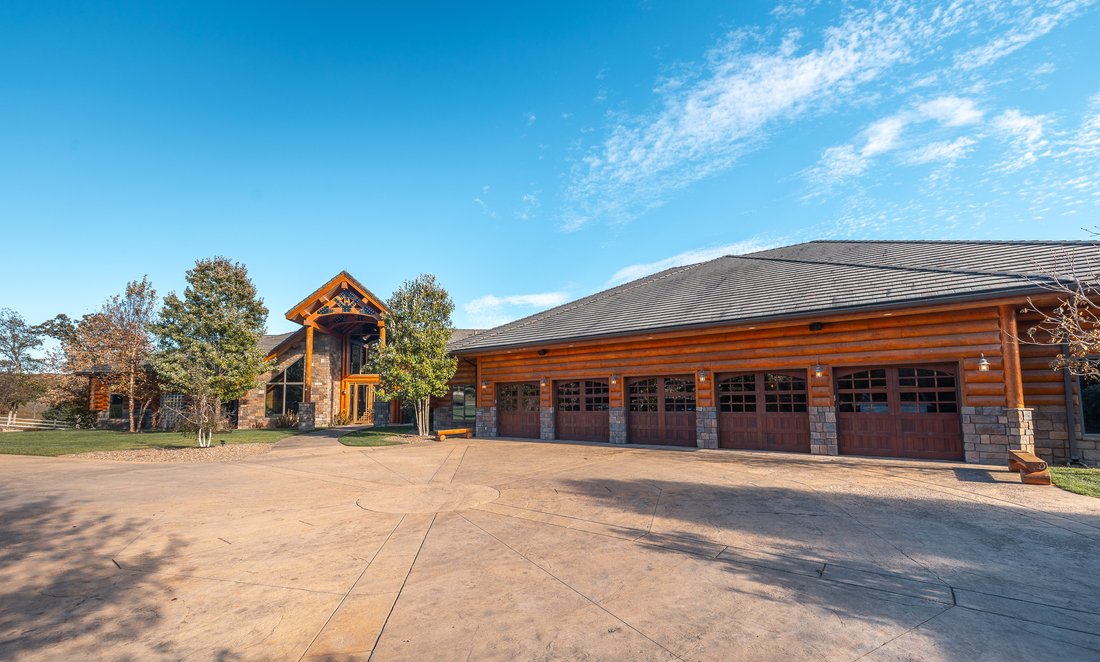 Absolutely Stunning Tradewinds Ranch In Brumley, Missouri, United States For Sale (13554788)