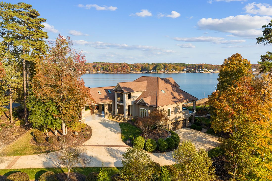 Edgewater In Norwood, North Carolina, United States For Sale (13554775)