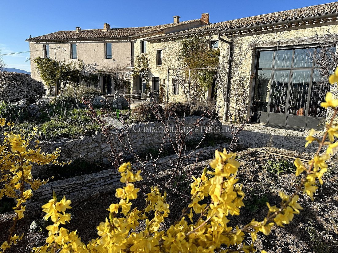 Exclusivity. A Property With A In Sault, Provence Alpes Côte D'azur