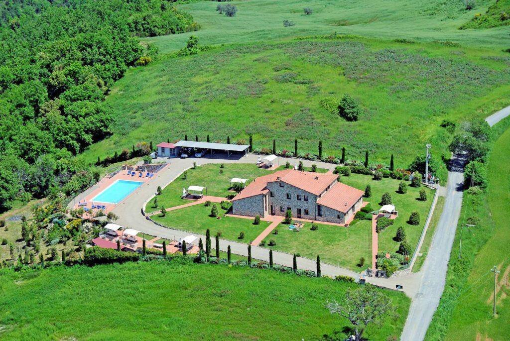Estate in Volterra, Tuscany, Italy 2 - 13558540