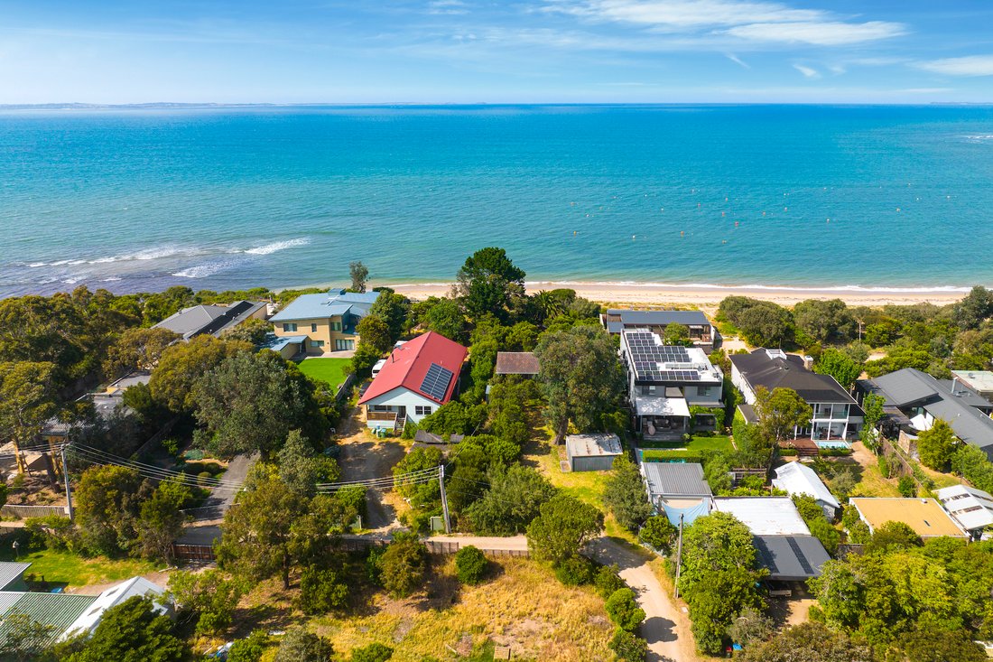 16 Hansens Lane, Balnarring Beach In Balnarring Beach, Victoria