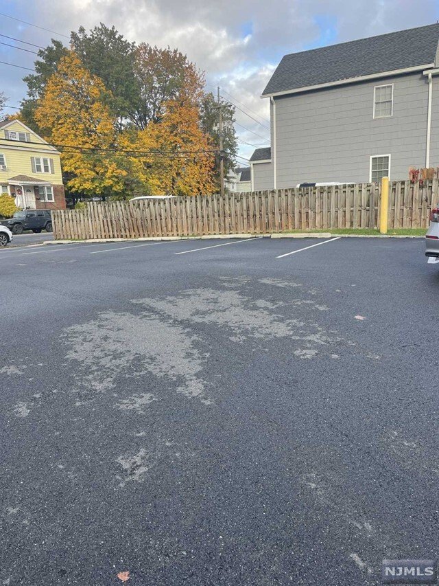 Autres à Bloomfield, New Jersey, États-Unis 3 - 13559212