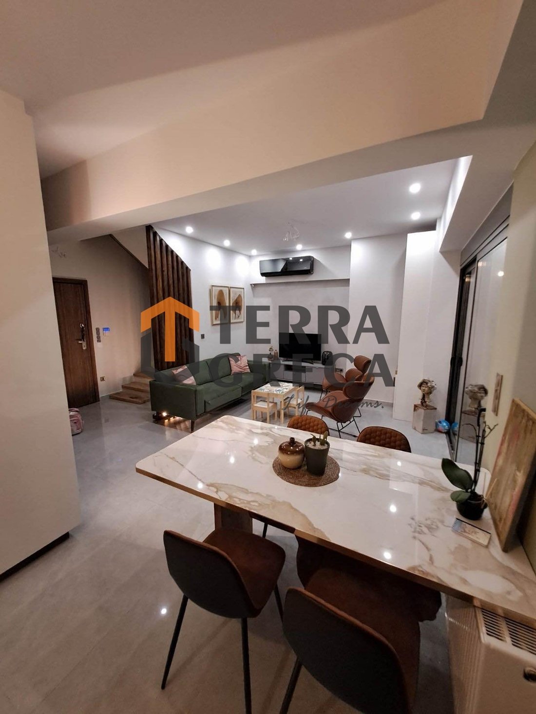 Apartment in South Athens, Attica, Greece 1 - 13560994