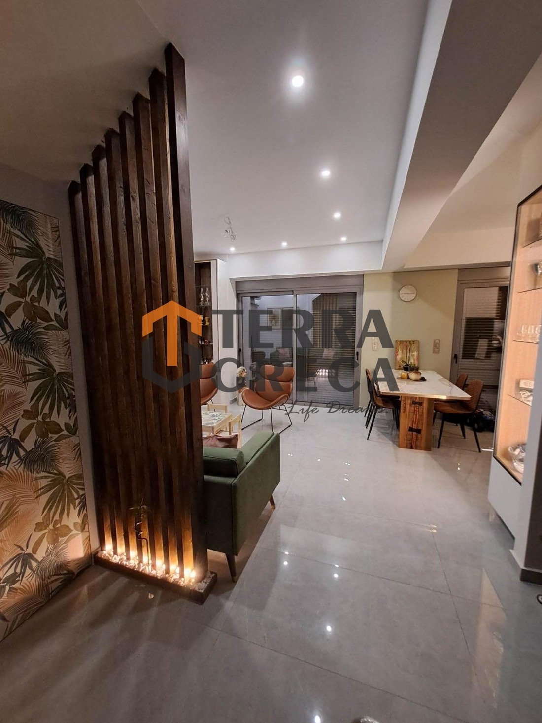 Apartment in South Athens, Attica, Greece 2 - 13560994