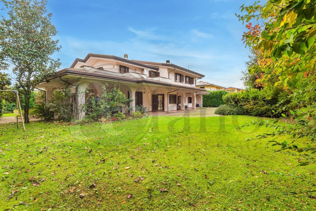 Villa in Ceprano, Lazio, Italy 1 - 13562118