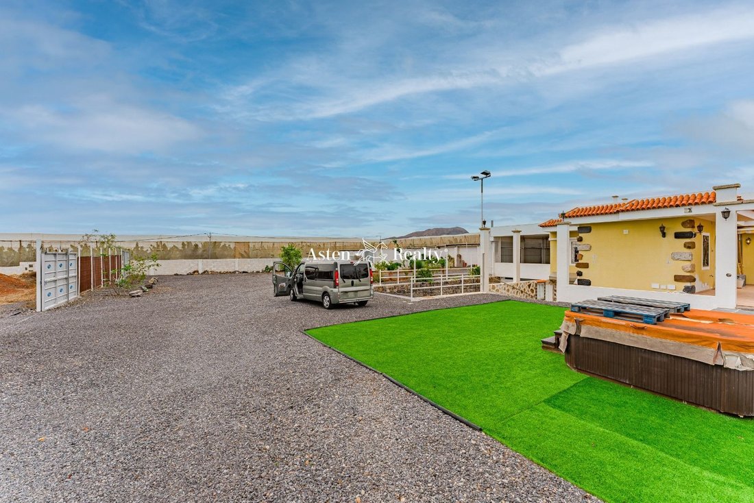 House in Arona, Canary Islands, Spain 3 - 13562298