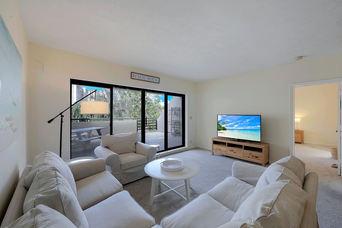 Condo in Naples, Florida, United States 1 - 13563022