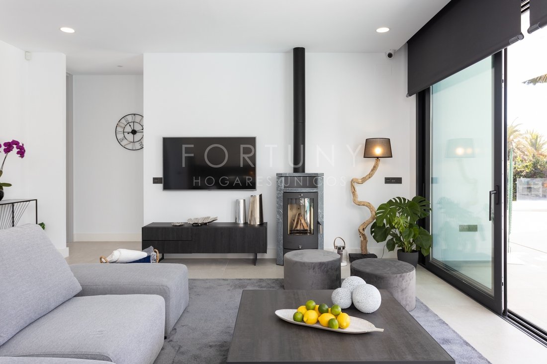 Villa in Elviria-Cabopino, Marbella, Spain 3 - 13563091
