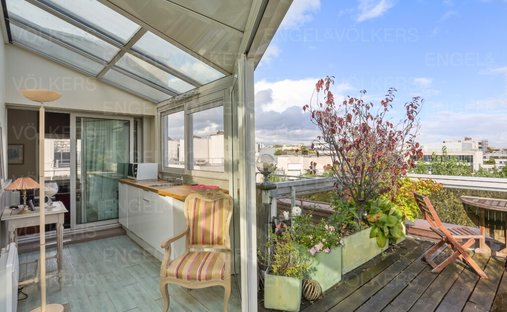 Apartment in Ile de la Jatte - Parc d'Orléans, Neuilly-sur-Seine, France 1