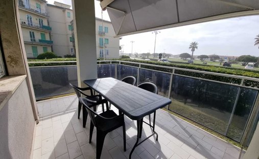 Apartment in Historic Center, Viareggio, Tuscany 1