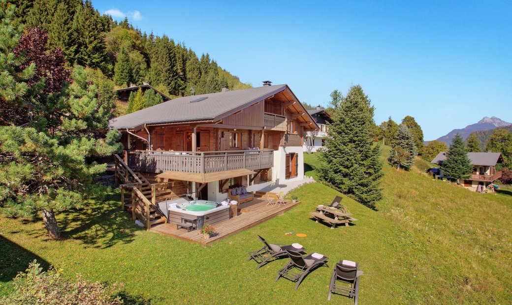 Beautiful Six Bedroom Family Chalet In La Clusaz, Auvergne Rhône Alpes, France For Sale (13563298)