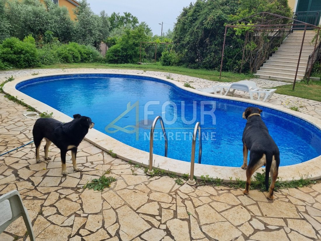 Haus in Grad Pula, Gespanschaft Istrien, Kroatien 4 - 13566178