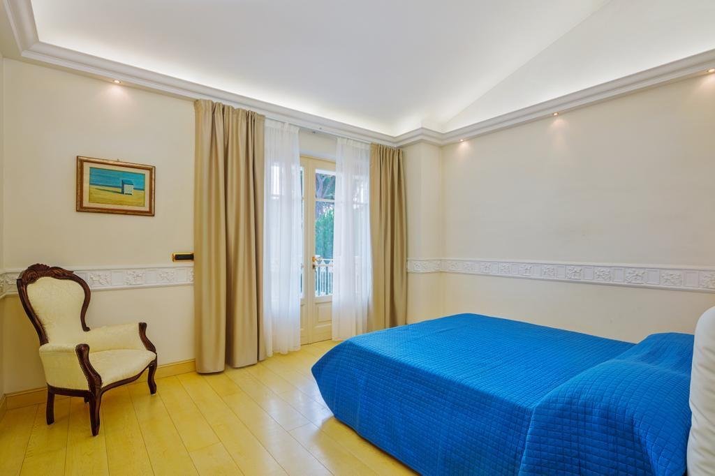Villa in Vittoria Apuana, Forte dei Marmi, Tuscany 1 - 13565102