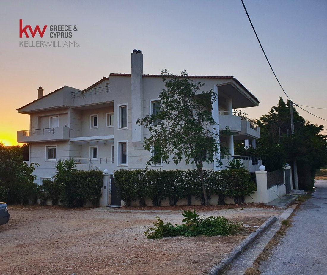 Condo in Kalyvia Thorikou, Attica, Greece 1 - 13564866
