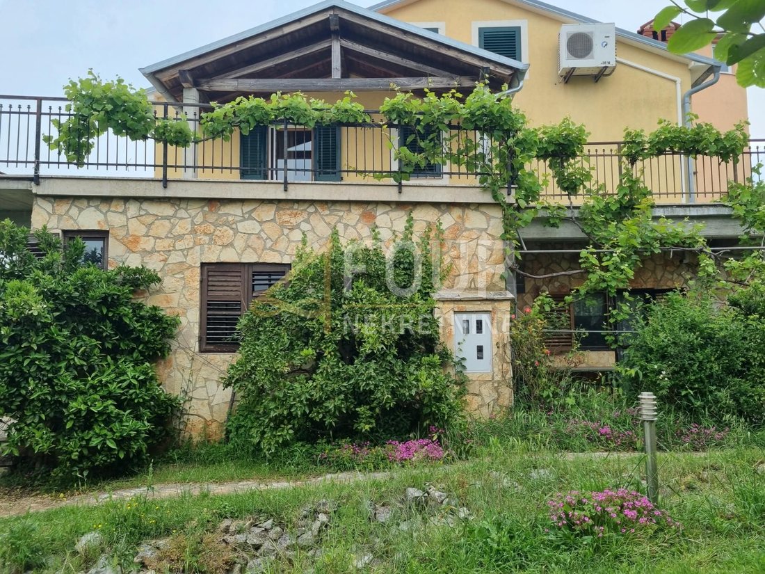 Haus in Grad Pula, Gespanschaft Istrien, Kroatien 1 - 13566178