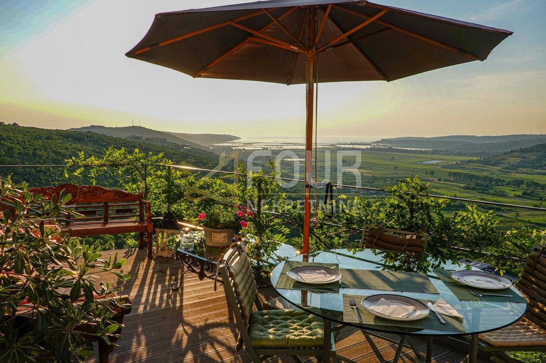 House in Buje, Istria County, Croatia 2 - 13566799