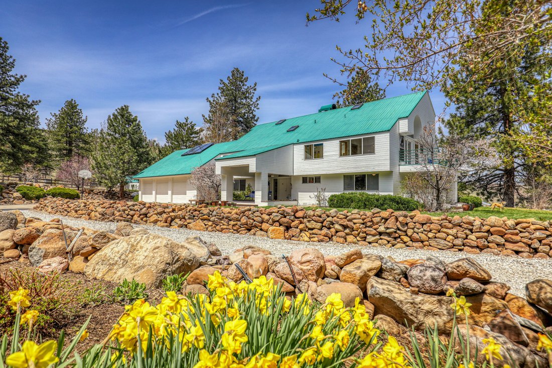 Horse Ranch For Sale In Chilcoot Vinton, California, United States For