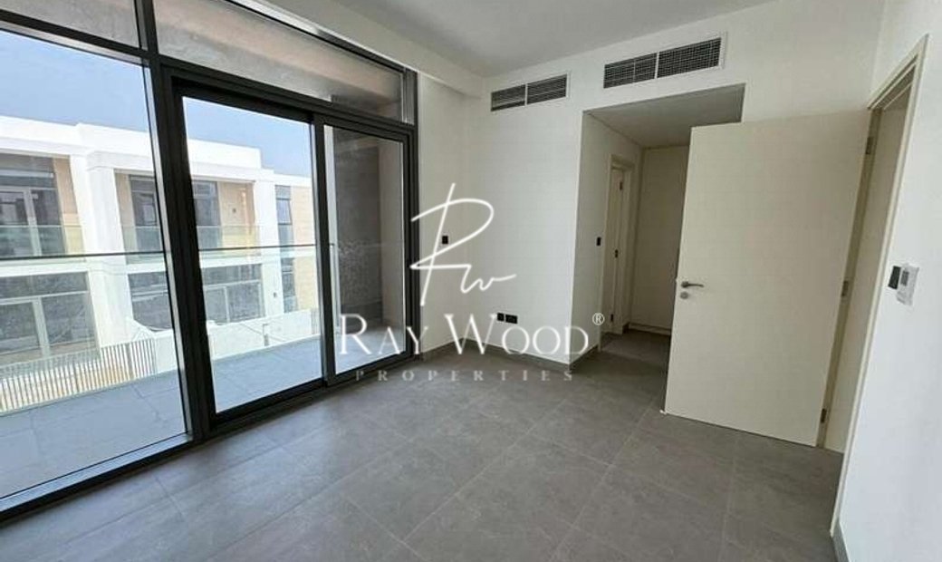 Payment Plan Close To Pool And Park In Dubai, Dubai, United Arab