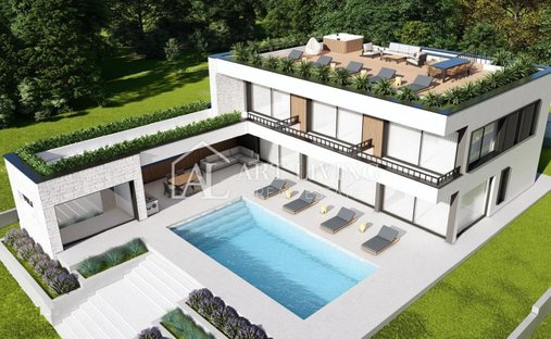 House in Porec, Istria County, Croatia 1