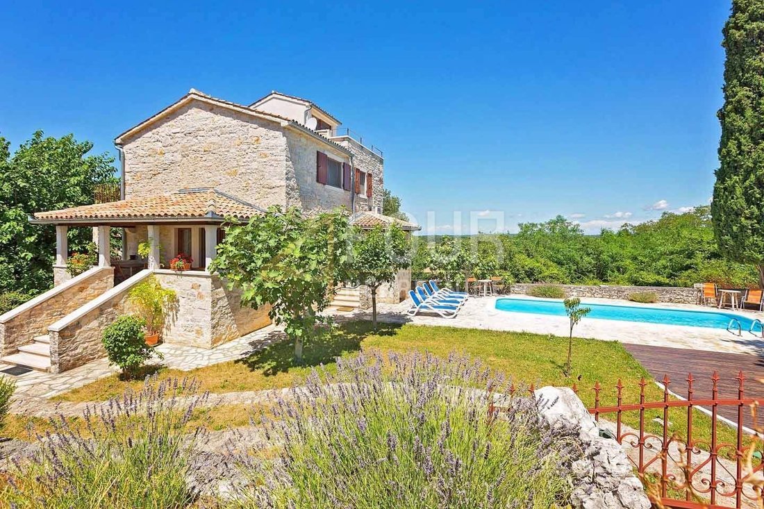 House in Višnjan, Istria County, Croatia 4 - 13564848