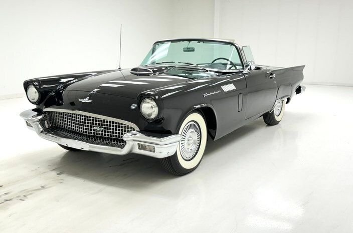 Cabriolet in Morgantown, United States 1 - 13564283