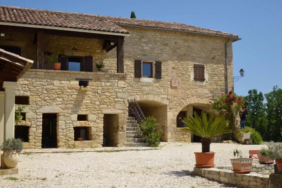 House in Uzès, Occitanie, France 5 - 12060879