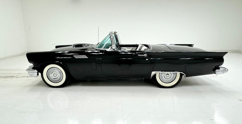 Cabriolet in Morgantown, United States 3 - 13564283