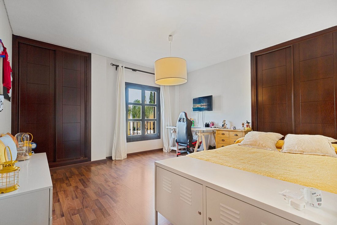 House in Guadalmina Alta, San Pedro de Alcantara, Spain 5 - 13567372