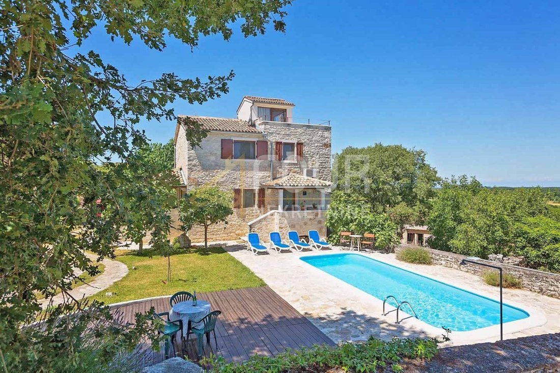 House in Višnjan, Istria County, Croatia 1 - 13564848