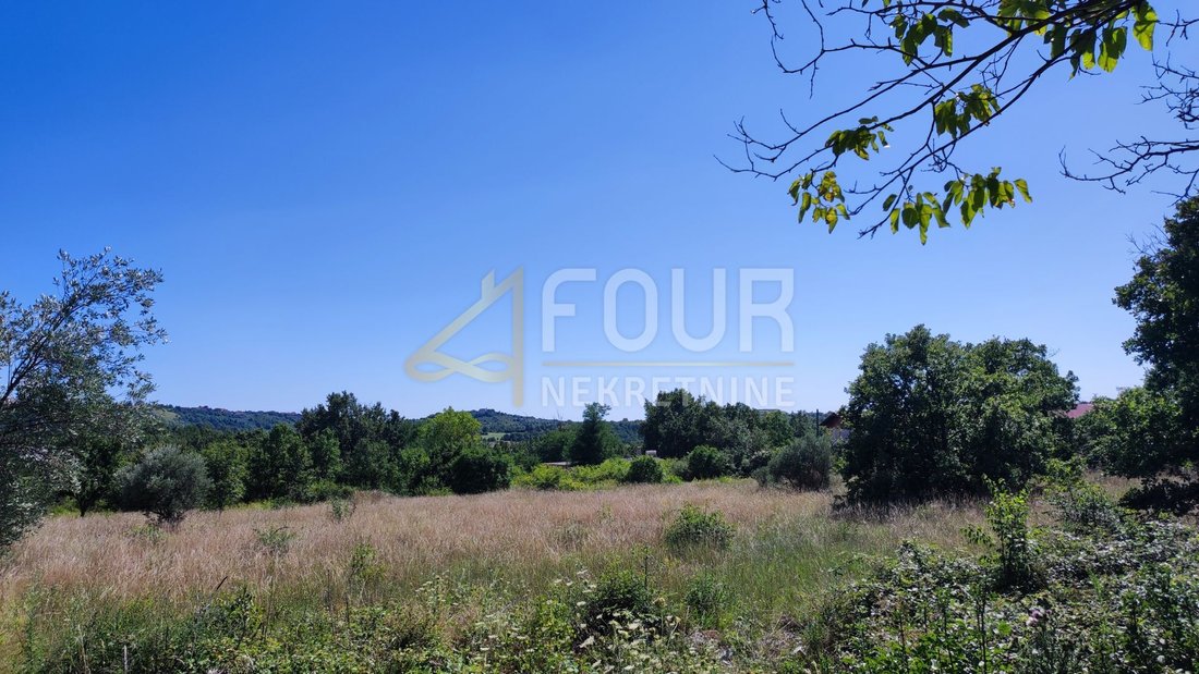 Land in Buje, Istria County, Croatia 2 - 13565471