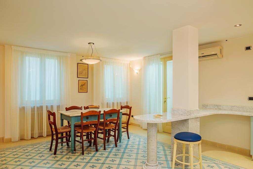 Villa in Vittoria Apuana, Forte dei Marmi, Tuscany 3 - 13565102