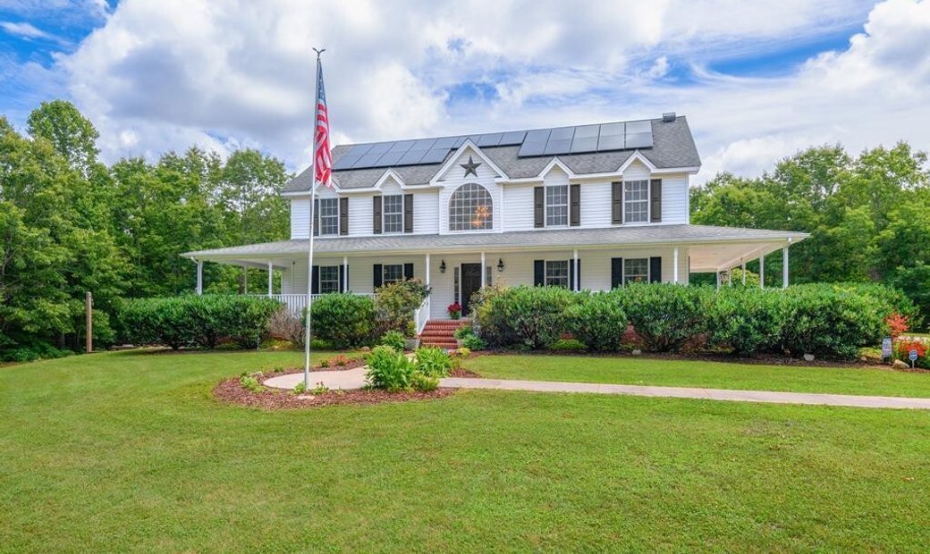 6 Bedrooms Farm/Ranch In Appomattox, Virginia, United States For Sale