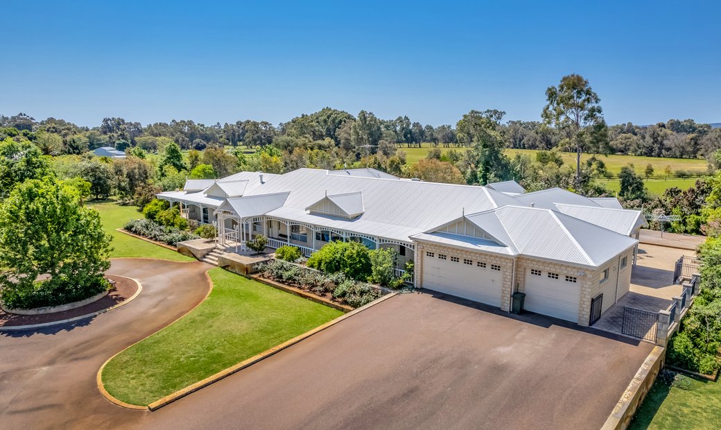 Exquisite 50 Acre Estate In North Dandalup, Western Australia