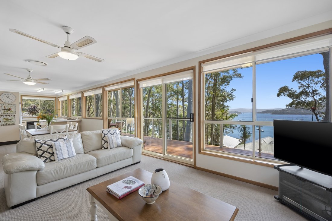 Private Setting With Views In Hardys Bay, New South Wales