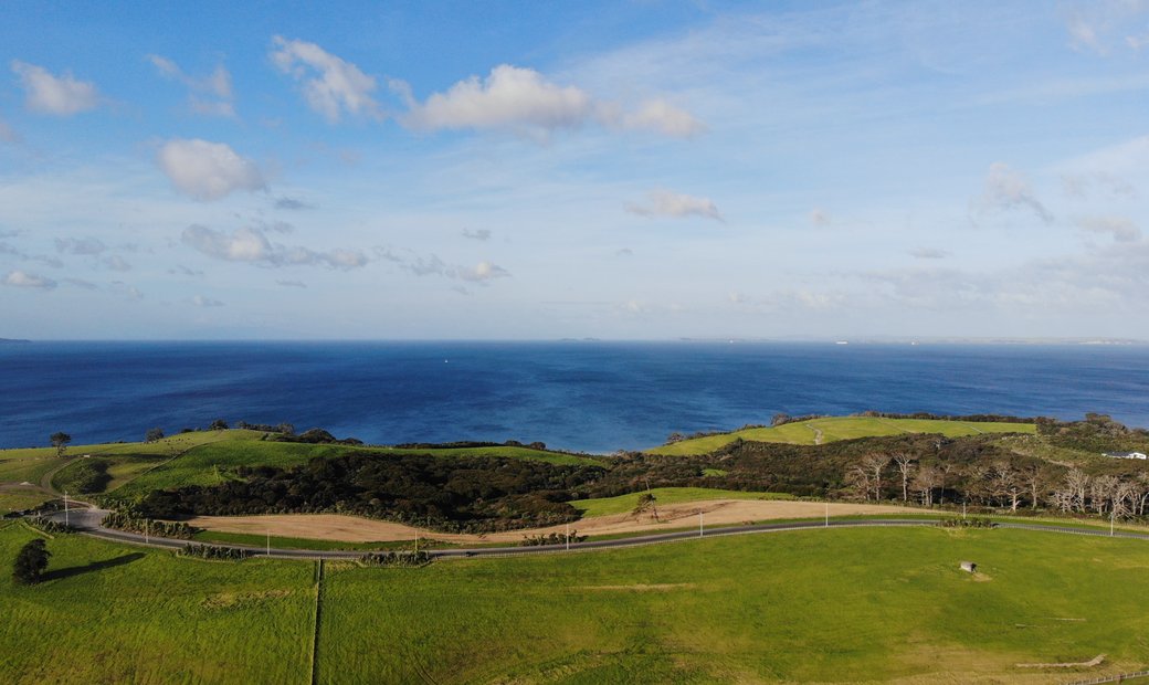 Premium Property At The Reserve Okura In Auckland, Auckland, New