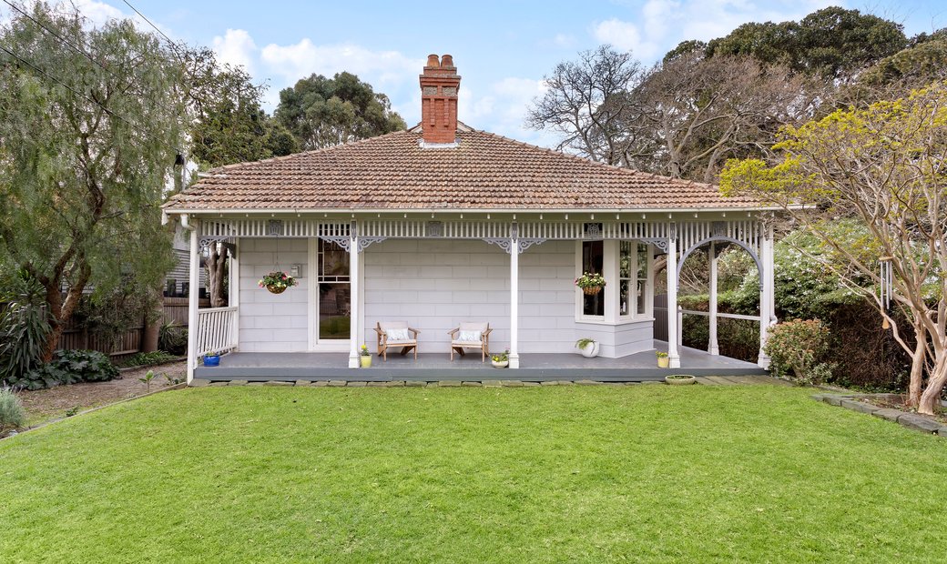 Distinguished Federation Villa Sunne Brae In Hampton, Victoria