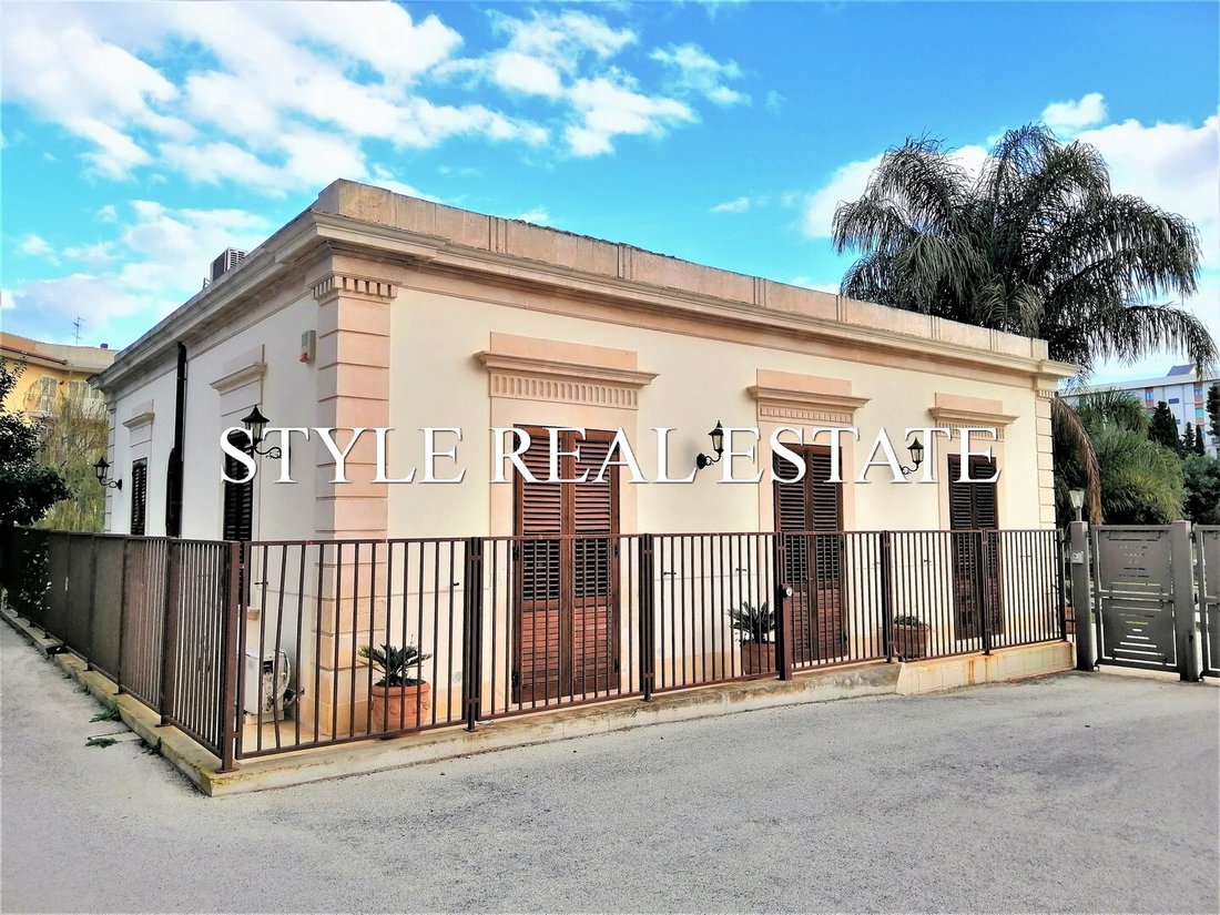 Villa in Saint Lucia, Fontane Bianche, Sicily 1 - 13568973