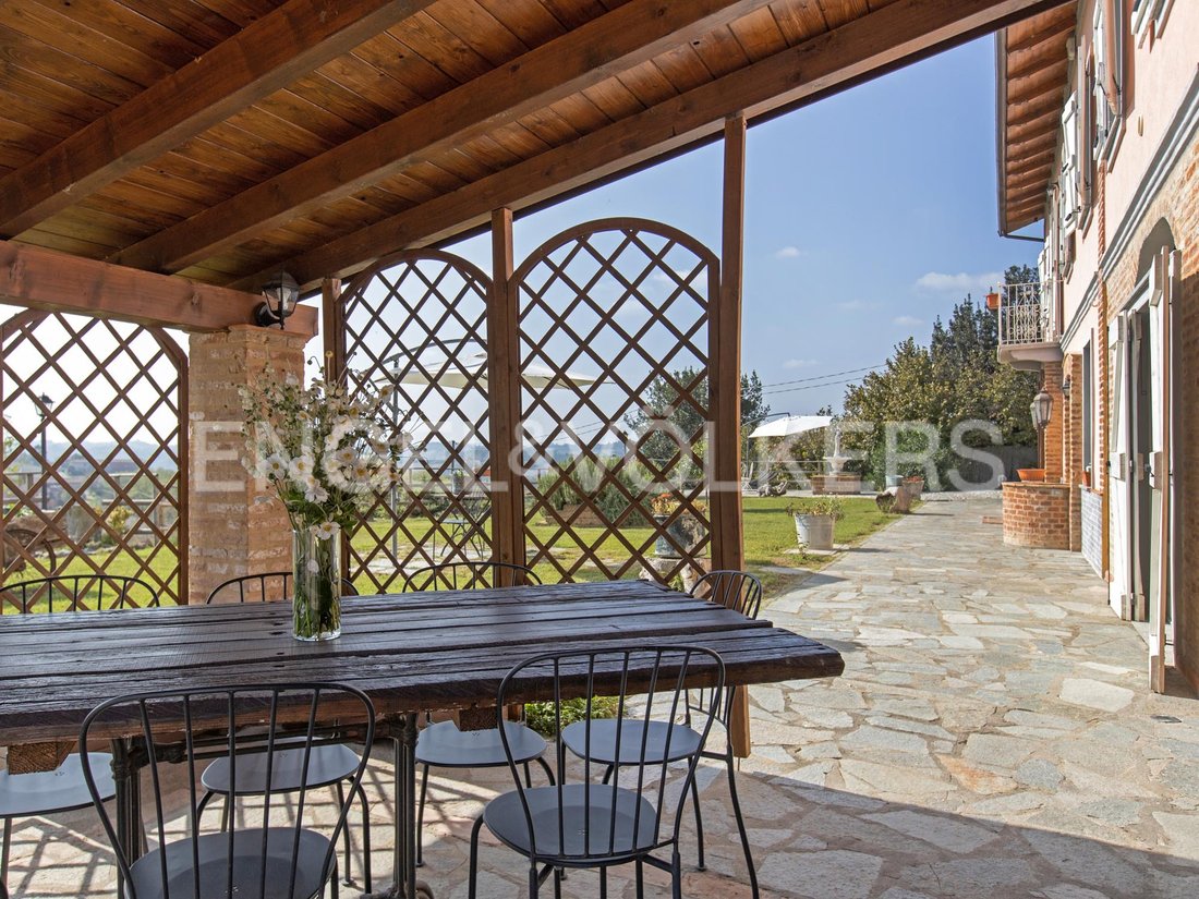 Charming Provencal Style Country Estate On The Hills In The Heart Of Monferrato